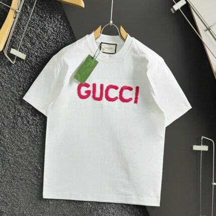 GGCiguT GUCCI Letter Embroidered T-shirt